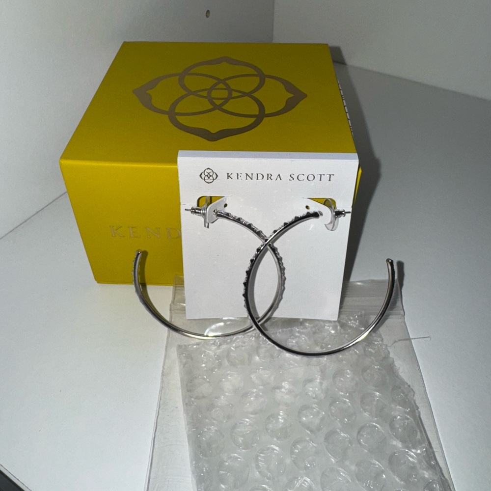 NEW: Kendra Scott Silver Val Hoop Earrings